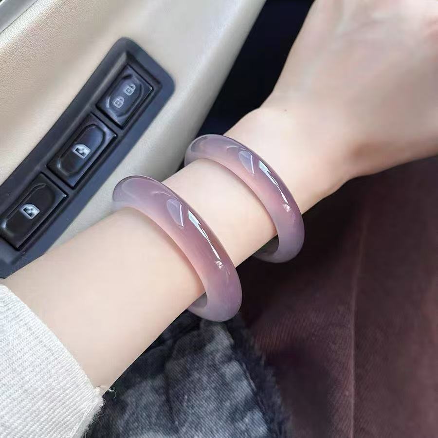 Agate bracelet
